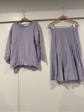 Girls cute lilac “sweater” skirt/top